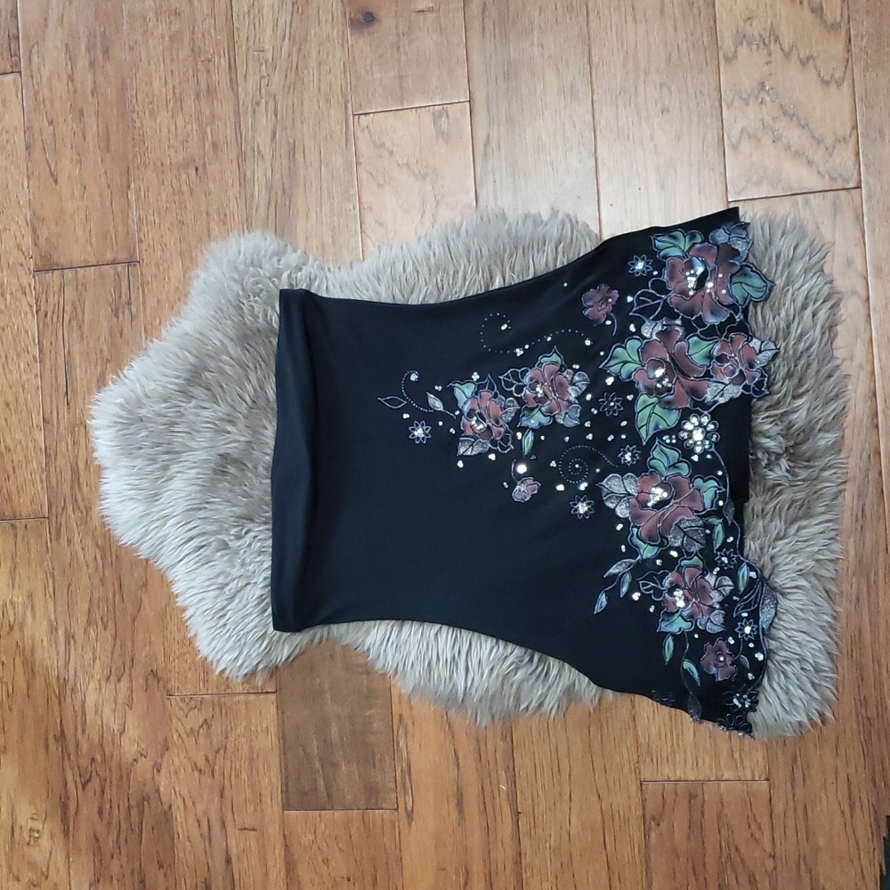 Black Strapless Blouse with Rose Hem Detail